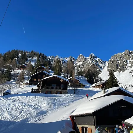 Gæstehus Mazot Agora - Pop-up Gallery Experience