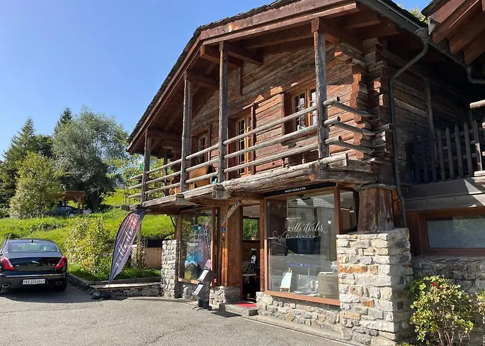 Mazot Agora - Pop-up Gallery Experience Salvan