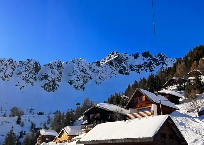 Mazot Agora - Pop-up Gallery Experience Pensjonat 3*