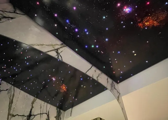 Mazot Agora - Pop-up Gallery Experience 3* Salvan