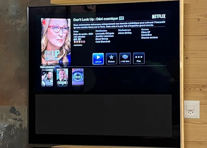 Mazot Agora - Pop-up Gallery Experience 3*