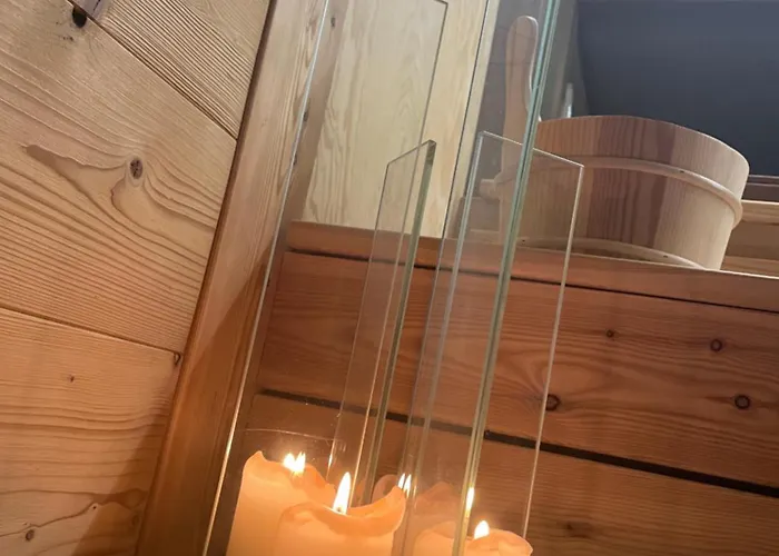 Pensjonat Mazot Agora - Pop-up Gallery Experience Salvan