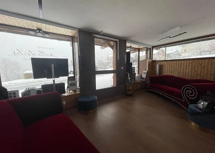 Pensjonat Mazot Agora - Pop-up Gallery Experience