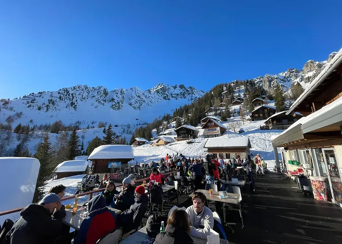 Mazot Agora - Pop-up Gallery Experience Pensjonat 3*