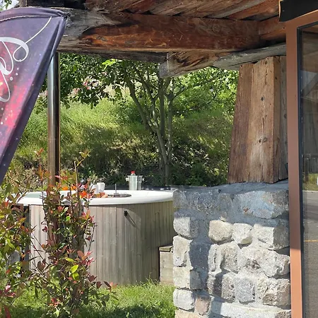 Mazot Agora - Pop-up Gallery Experience 3*