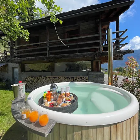 Mazot Agora - Pop-up Gallery Experience